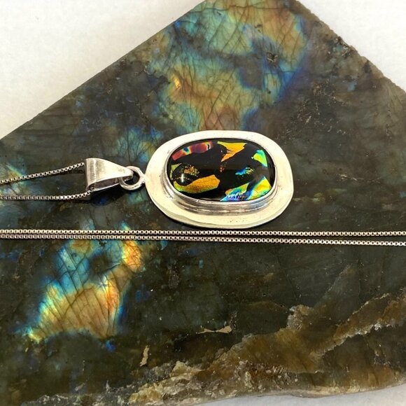 Sterling Silver 925 Oval Multi Color Dichroic Glass Pendant Necklace 18" Chain - Picture 12 of 16